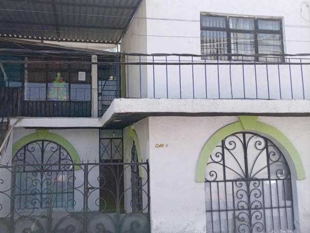 Casa en Venta en Jardines de Santa Clara, Ecatepec | Amplia, Funcional y Bien Ubicada