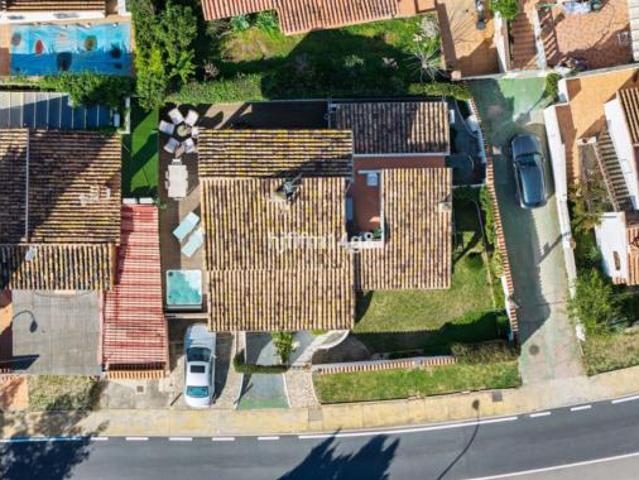 Casa Venta Almogía, Campo de Cámara