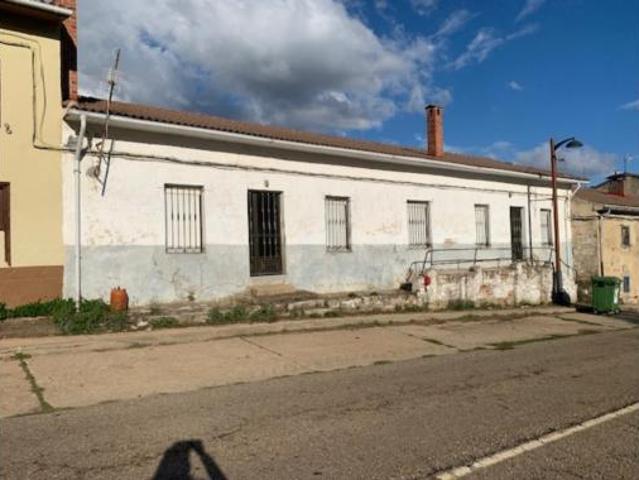 Casa Venta La Pernía, Areños