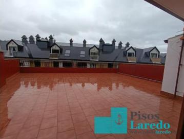Limpias, Cantabria - Plaza aparcamiento