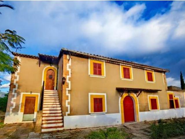 Casa Venta Palma de Mallorca, Establiments
