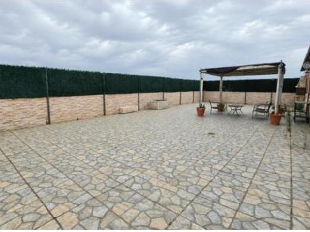 Casa Venta Parla, Centro