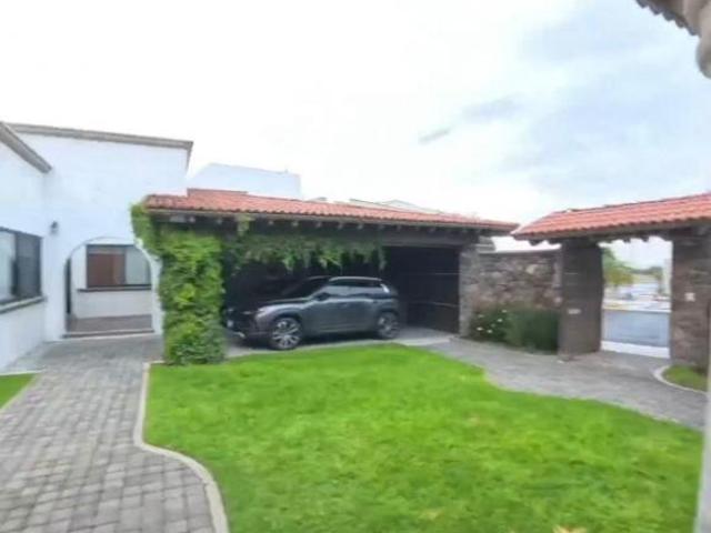 Casa en venta Fraccionamiento Pedregal de Querétaro