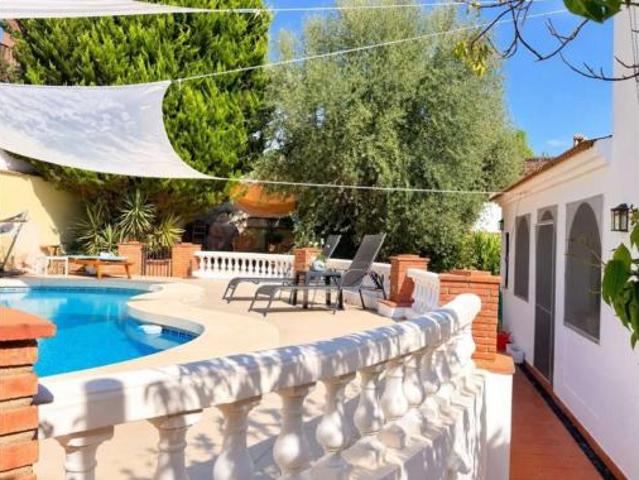 Casa Venta Periana, Catalán