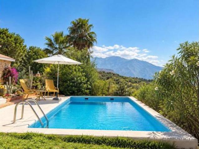 Casa Venta Periana, Catalán
