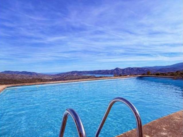 Casa Venta Periana, Catalán