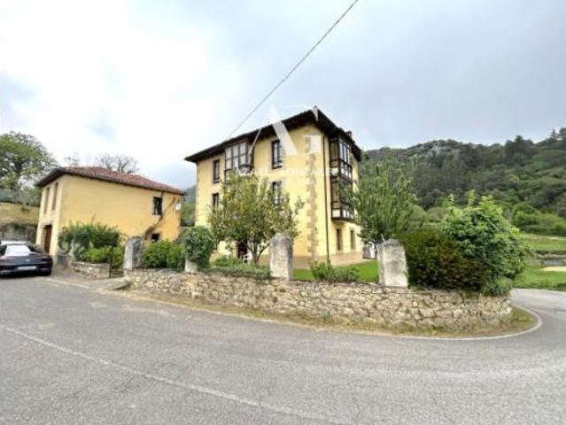 Casa Venta Peñamellera Baja, Abándames