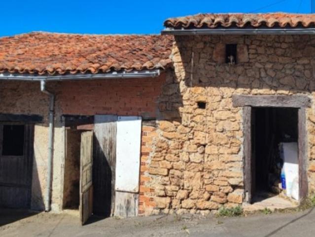Casa Venta Peñamellera Baja, Panes
