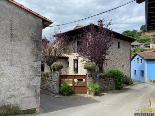 Casa Venta Peñamellera Baja, Panes