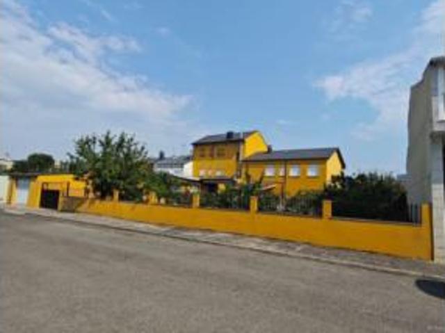 Casa Venta Ponferrada, Compostilla Columbrianos