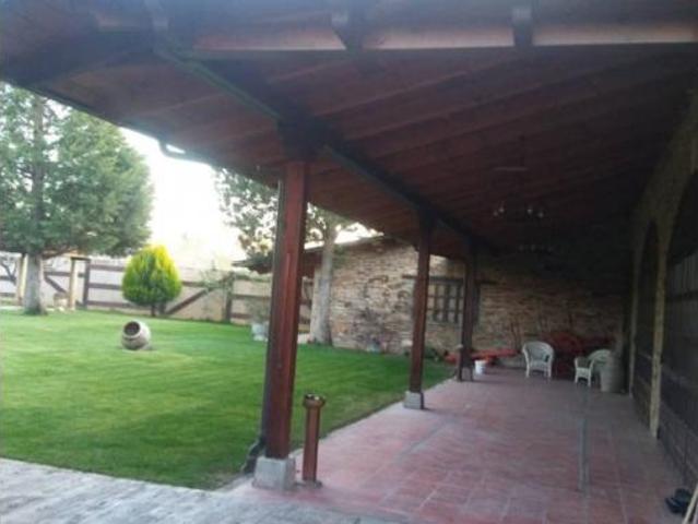 Casa Venta Ponferrada, Compostilla Columbrianos