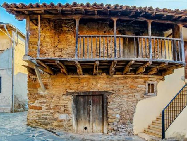 Casa Venta Ponferrada, Flores del Sil La Martina