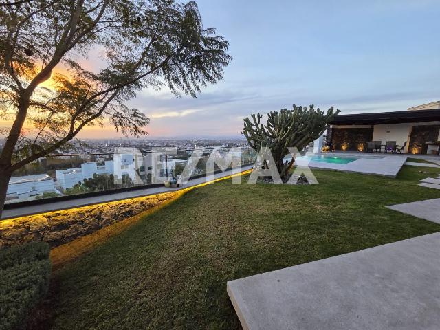 CASA VENTA QUERETARO PEDREGAL DE VISTA HERMOSA