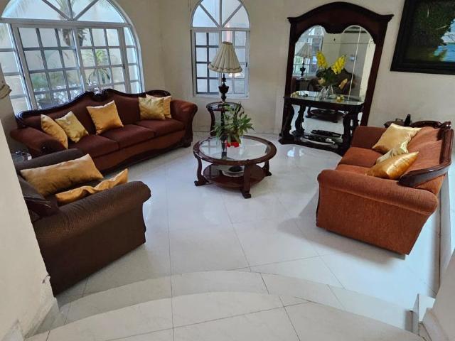 Casa Venta Renta Amueblada, 3 rec, celdas solares, alberca, Jardines de Virginia, Boca del Rio, Ver