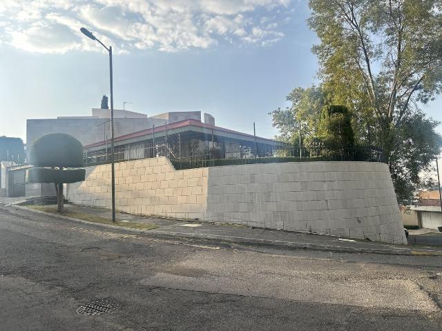 CASA VENTA /RENTA BOSQUES DE LAS LOMAS 1 PISO