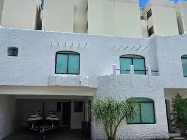Casa Venta Renta, 4 Recámaras, Amueblada, Climatizada, Alber