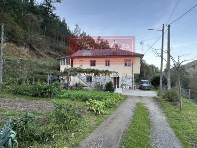 Casa Venta Ribeira de Piquín, Piquin Resto Parroquia Santalla de Piquin