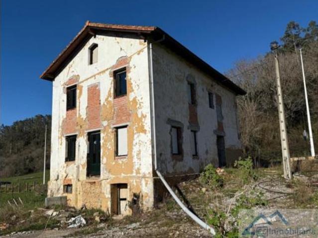 Casa Venta Riotuerto, La Cavada