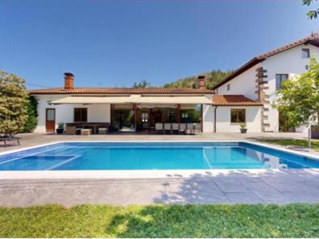 Casa Venta Riotuerto, La Cavada