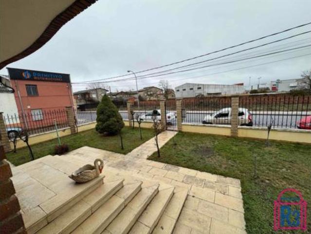 Casa Venta San Andrés del Rabanedo, Trobajo del Camino
