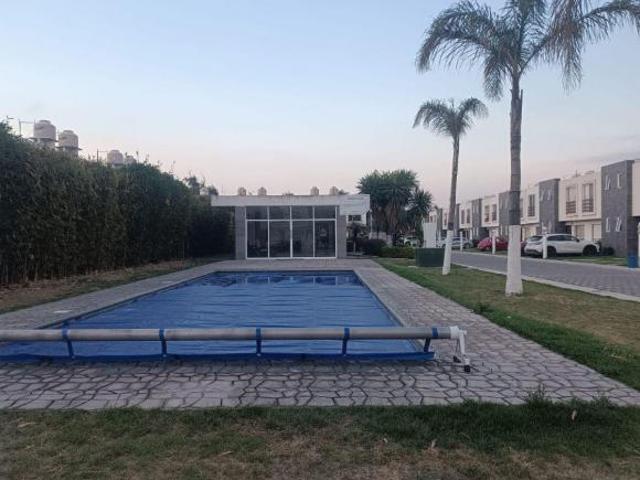 CASA VENTA, SAN FRANCISCO OCOTLAN, ZONA AUTOPISTA MEXICO ZONA VW