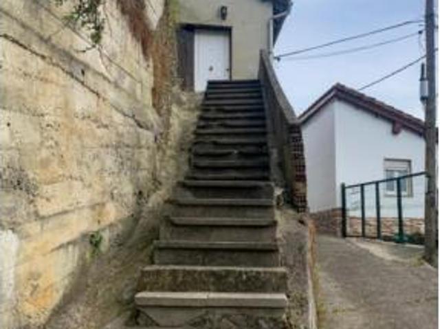 Casa Venta San Martín del Rey Aurelio, Aparadas