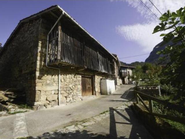 Casa Venta Sobrescobio, Agues