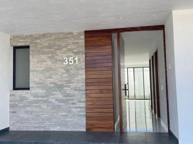 Casa venta Solares Coto Altanza Soare
