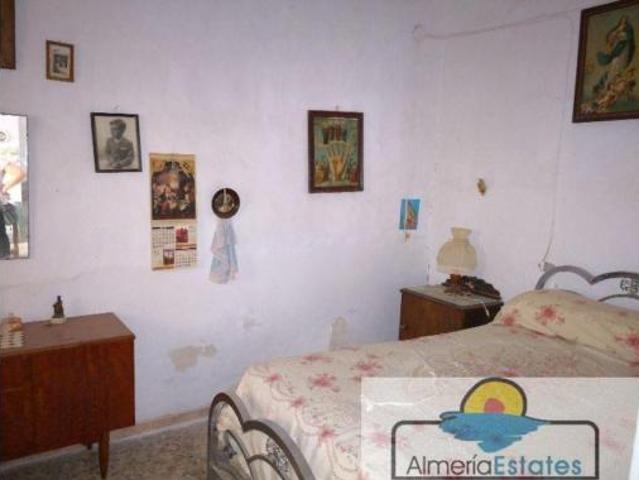Casa Venta Somontín, Somontín