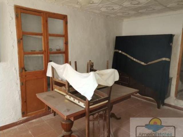 Casa Venta Somontín, Somontín