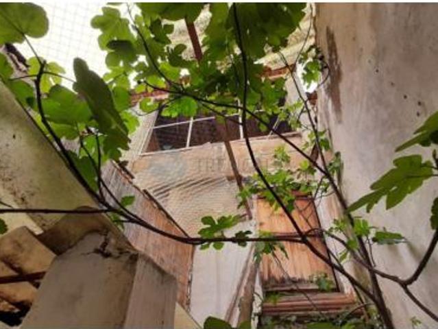 Casa Venta Teresa de Cofrentes, Teresa de Cofrentes