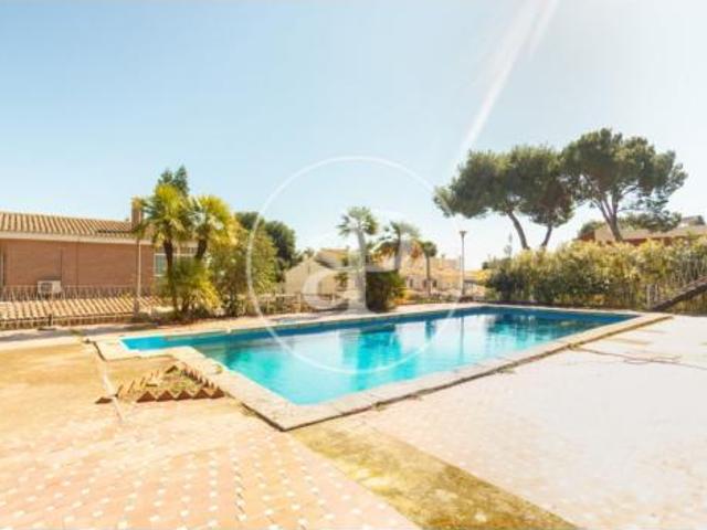 Casa Venta Torrent, Torrent