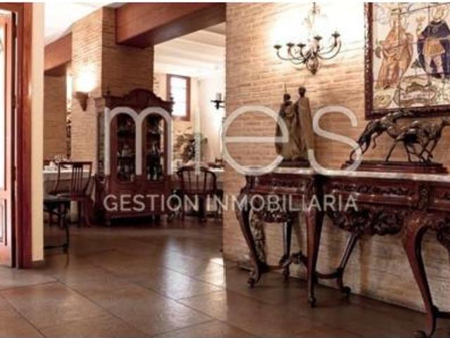 Casa Venta Torrent, Zona Carrer de València