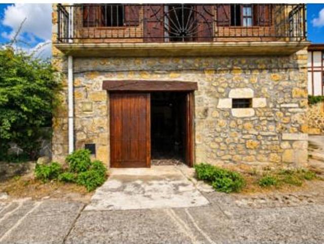 Casa adosada Venta Valle de Mena, Lezana de Mena