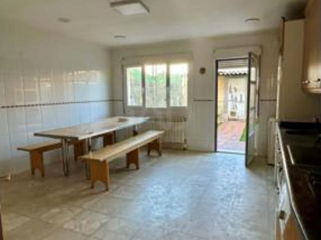 Casa Venta Valverde de la Virgen, La Virgen del Camino