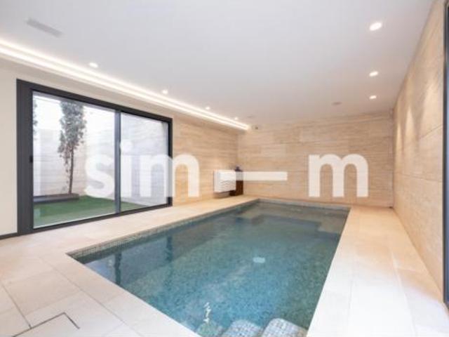 Casa Venta Vic, Estadi Horta Vermella Santa Anna