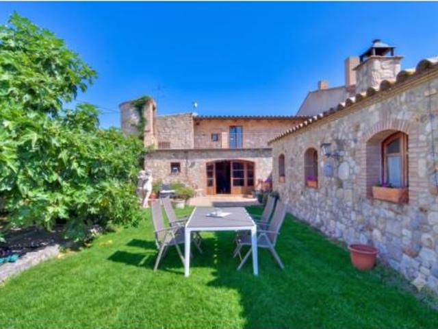 Casa Venta Vilamacolum, Vilamacolum