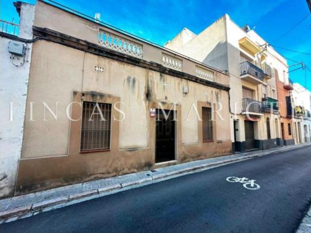 Casa Venta Vilanova i la Geltrú, La Geltrú Casernes Sant Jordi