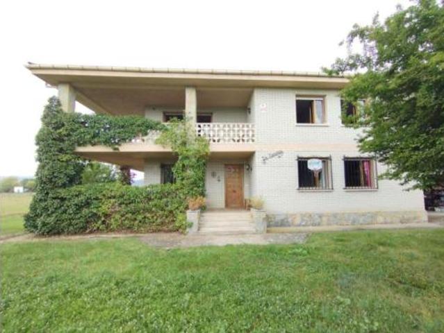 Casa Venta Villarcayo de Merindad de Castilla La Vieja, Mozares