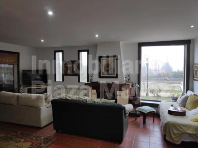 Casa Venta Villares de la Reina, Aldeaseca de la Armuña