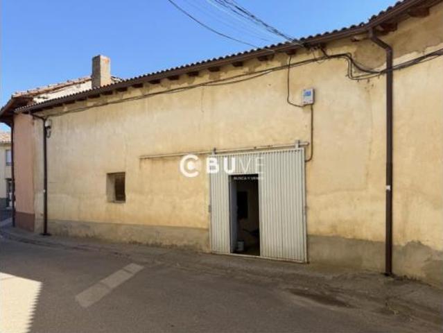Casa Venta Villaturiel, Barrio de Villarente