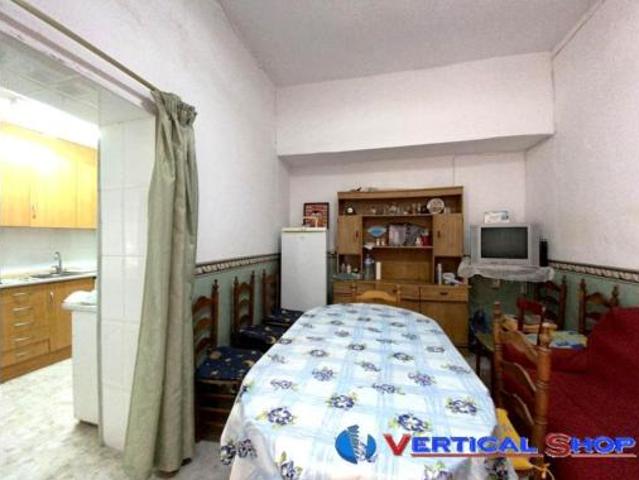 Casa Venta Villena, La Encina