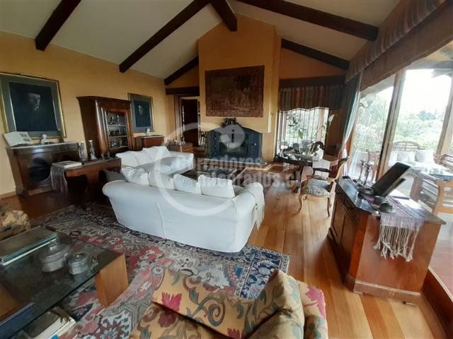 Casa Venta Vitacura Lo Curro. Precioso Entorno Parque jardin | 6 dormitorios por 75000.00 en Vitacura
