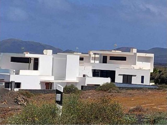 Casa Venta Yaiza, Uga