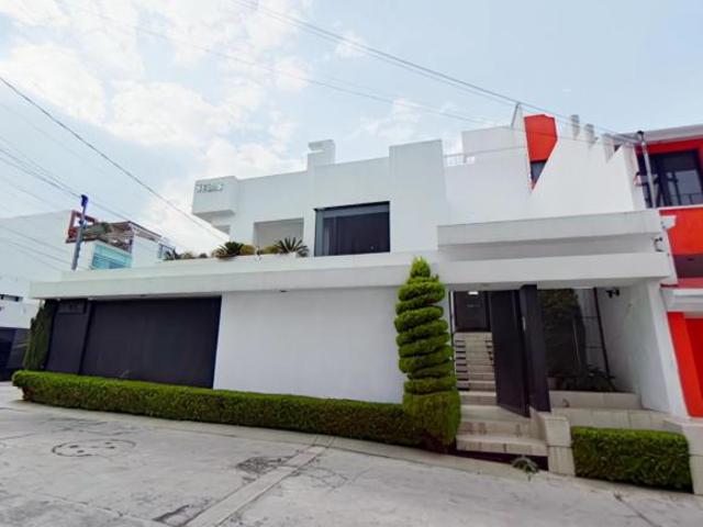 CASA VENTA 2DA CDA DE TEMIS 2 COL BOSQUES DE TARANGO