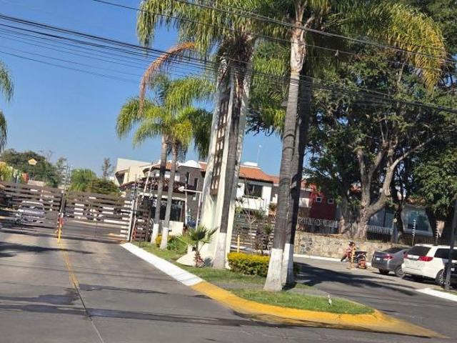 Casa Venta 3 Habitaciones,198m2,Cuarto de Servicio,Coto San Antonio, Paseos del Sol, Zapopan