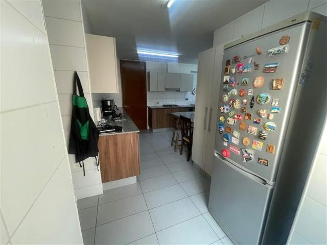 Casa Venta 4 Dorm y 4 Baños, Chamisero | 4 dormitorios por 11800.00 en Colina
