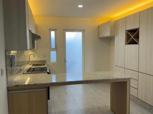 Casa Venta 4 recámaras en Rancho Santa Mónica en Aguascalientes