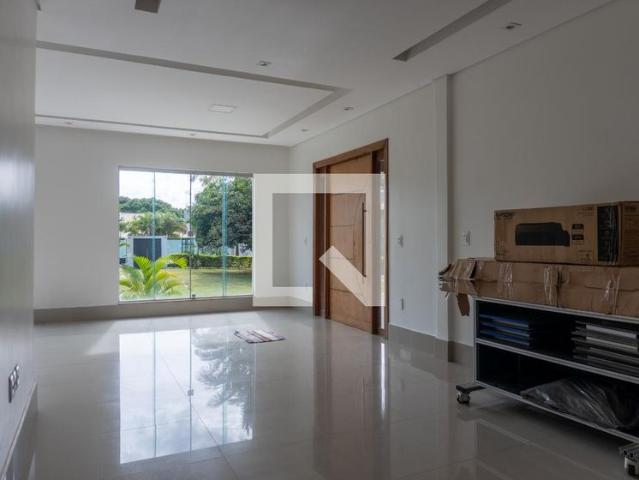 Casa, Vicente Pires I, 3 Quartos, 280 m2 Brasília