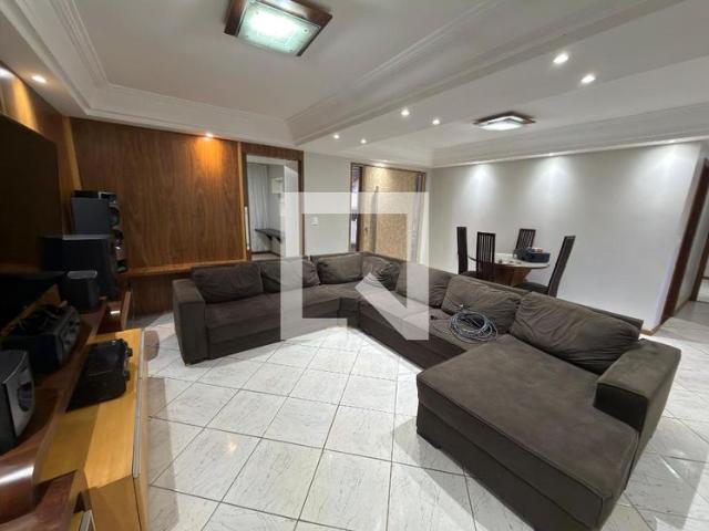 Casa, Vicente Pires I, 3 Quartos, 400 m2 Brasília